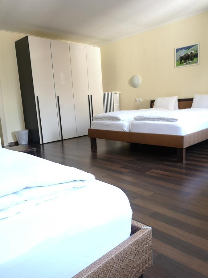 Hotel Restaurant Goldener Schluessel Altdorf Kültér fotó