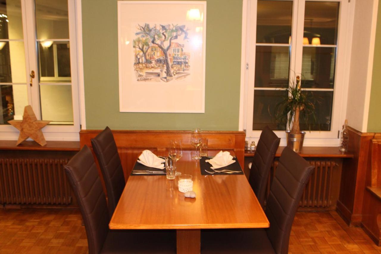 Hotel Restaurant Goldener Schluessel Altdorf Kültér fotó