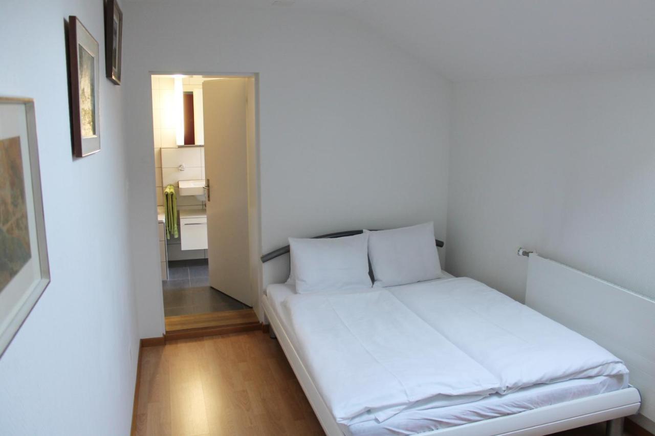 Hotel Restaurant Goldener Schluessel Altdorf Kültér fotó