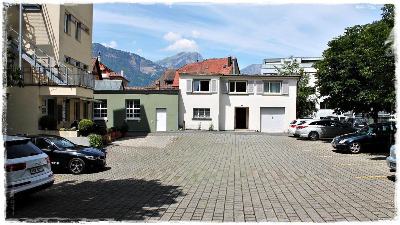 Hotel Restaurant Goldener Schluessel Altdorf Kültér fotó